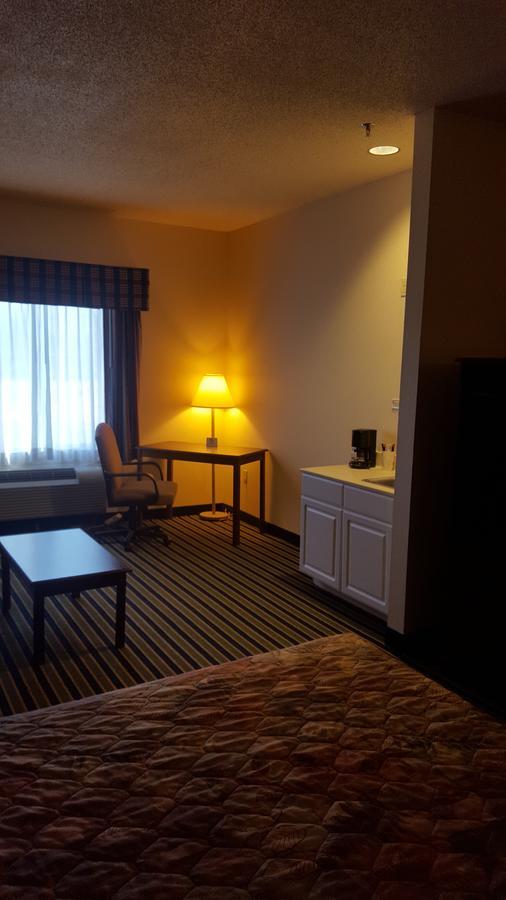 The Rutledge Inn Luverne Exterior foto
